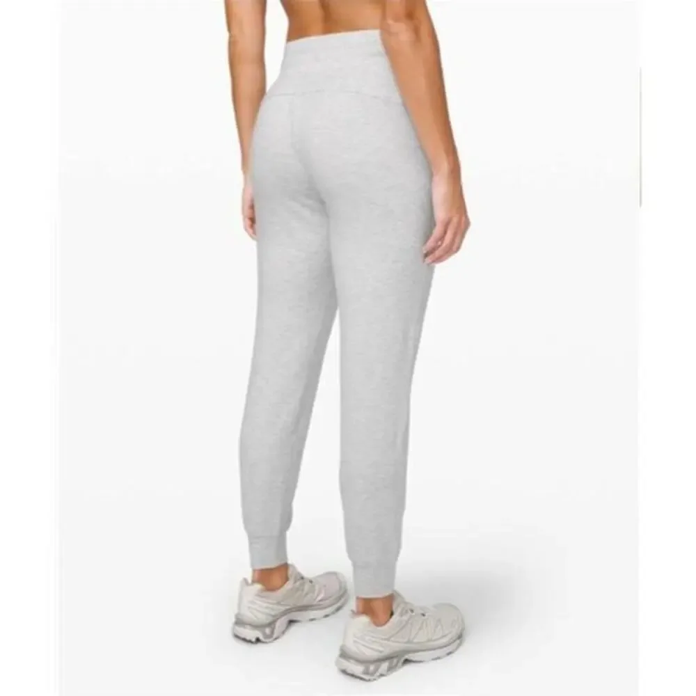 Lululemon Warm Down Joggers Soft‎ Touch Heathered Core Ultra Light Grey Size 2